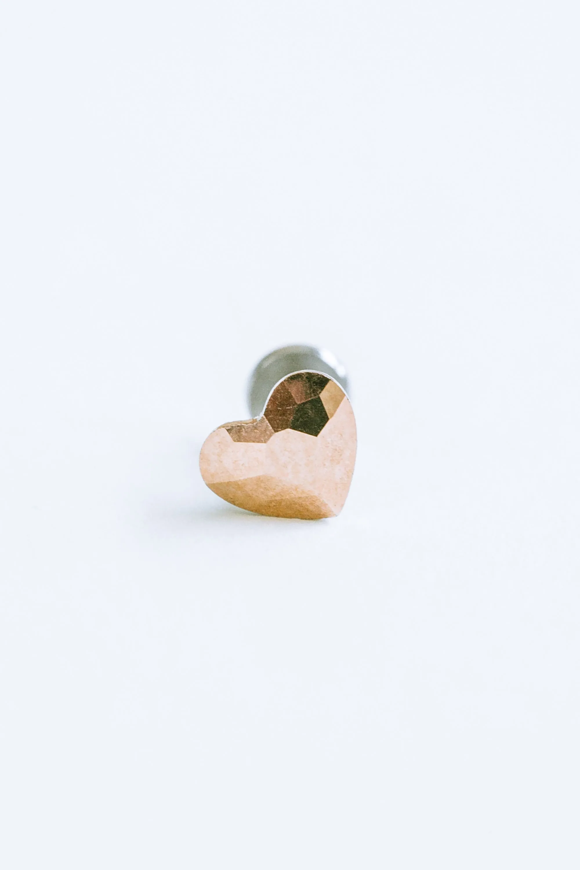 14k Gold Plated Crystal Heart External Labret